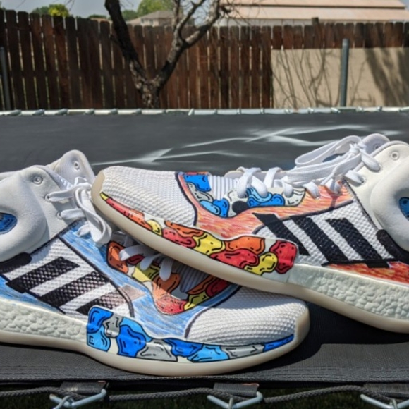 Addias - Picture 2 of 3